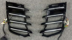 Đèn led daytime runing light lưới tản nhiệt Landcruiser Lc300 Trung Đông